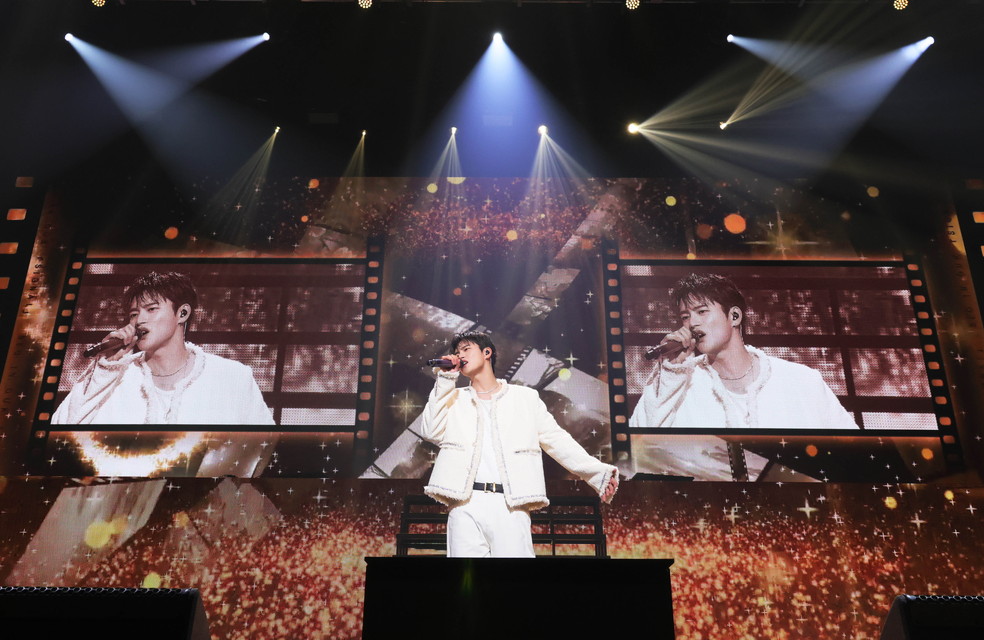 2025 SEO IN GUK CONCERT TOUR IN JAPAN [SIGNAL]