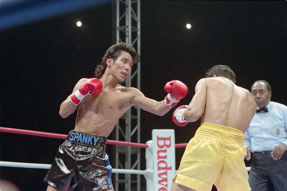 ボクシング WBA世界ジュニアバンタム級タイトルマッチ 鬼塚勝也×タノムサク・シスボーベー（1993年11月）