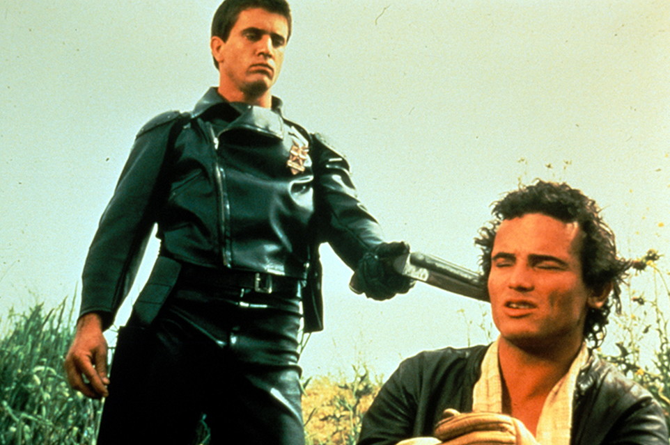 『マッドマックス』